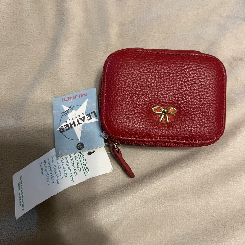 Mundi Red Organizer with Clear Compartments